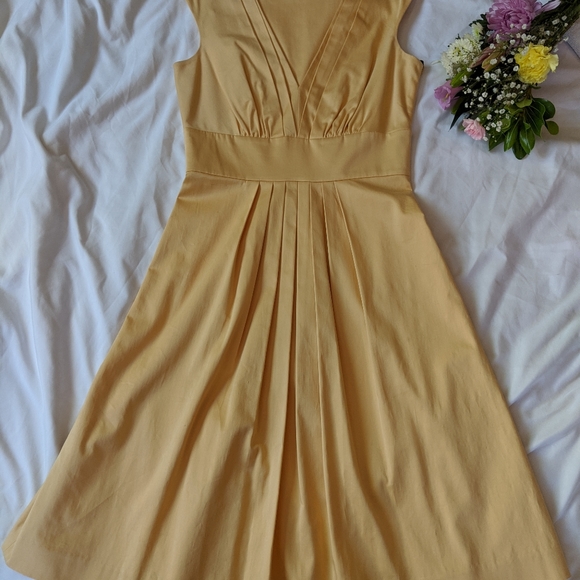 Gold cotton blend Calvin Klein dress - Picture 2 of 6